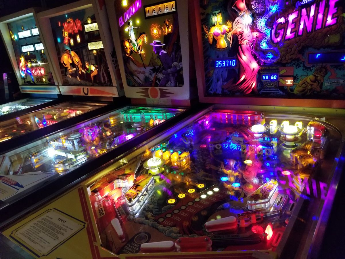 Collectors Pinball Machines